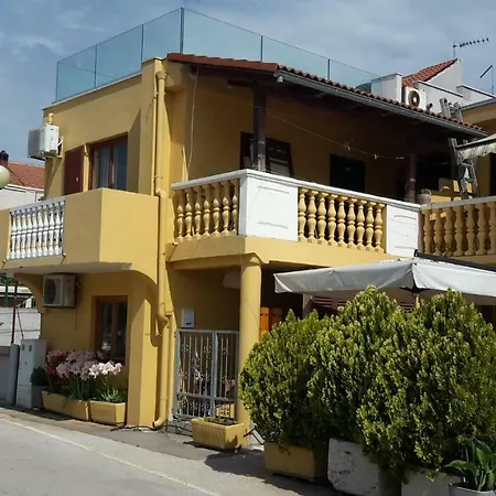 Apartmani More * Posedarje