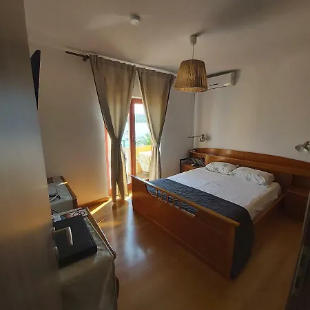 Apartmani More 아파트